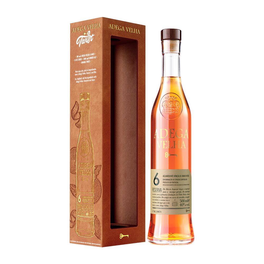 Adega Velha Reserva 6 Anos 50cl image number null