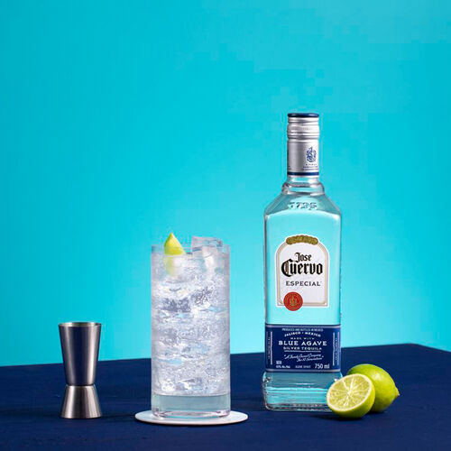 Jose Cuervo Especial Silver 100cl image number null